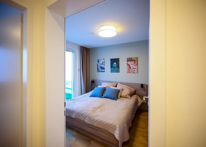 Apartment Schoen Eingerichtetes Mit Terrasse