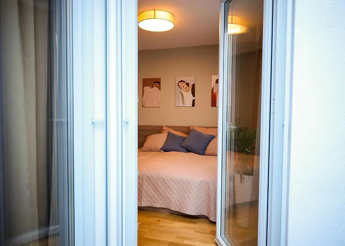 Schoen Eingerichtetes Mit Terrasse Apartment *